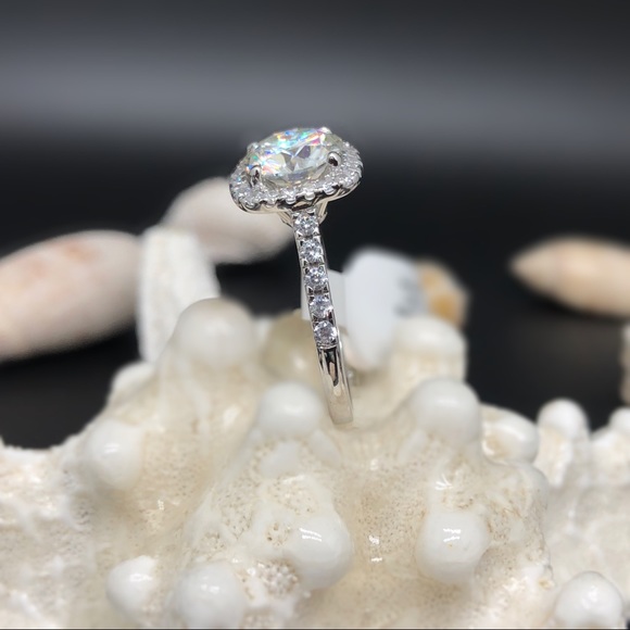 Moissanite ring set with certificate - Picture 11 of 16